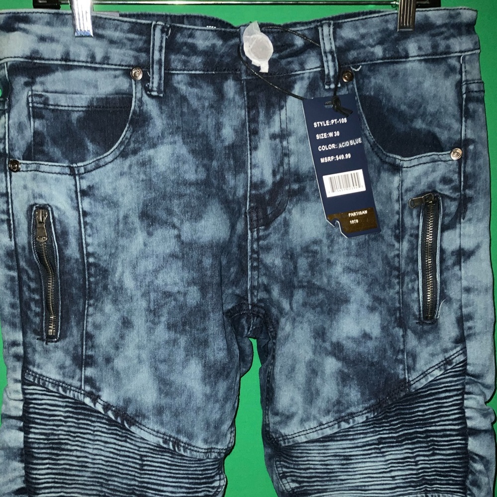 Partisan stretch fit jean shorts,color acid blue, size various